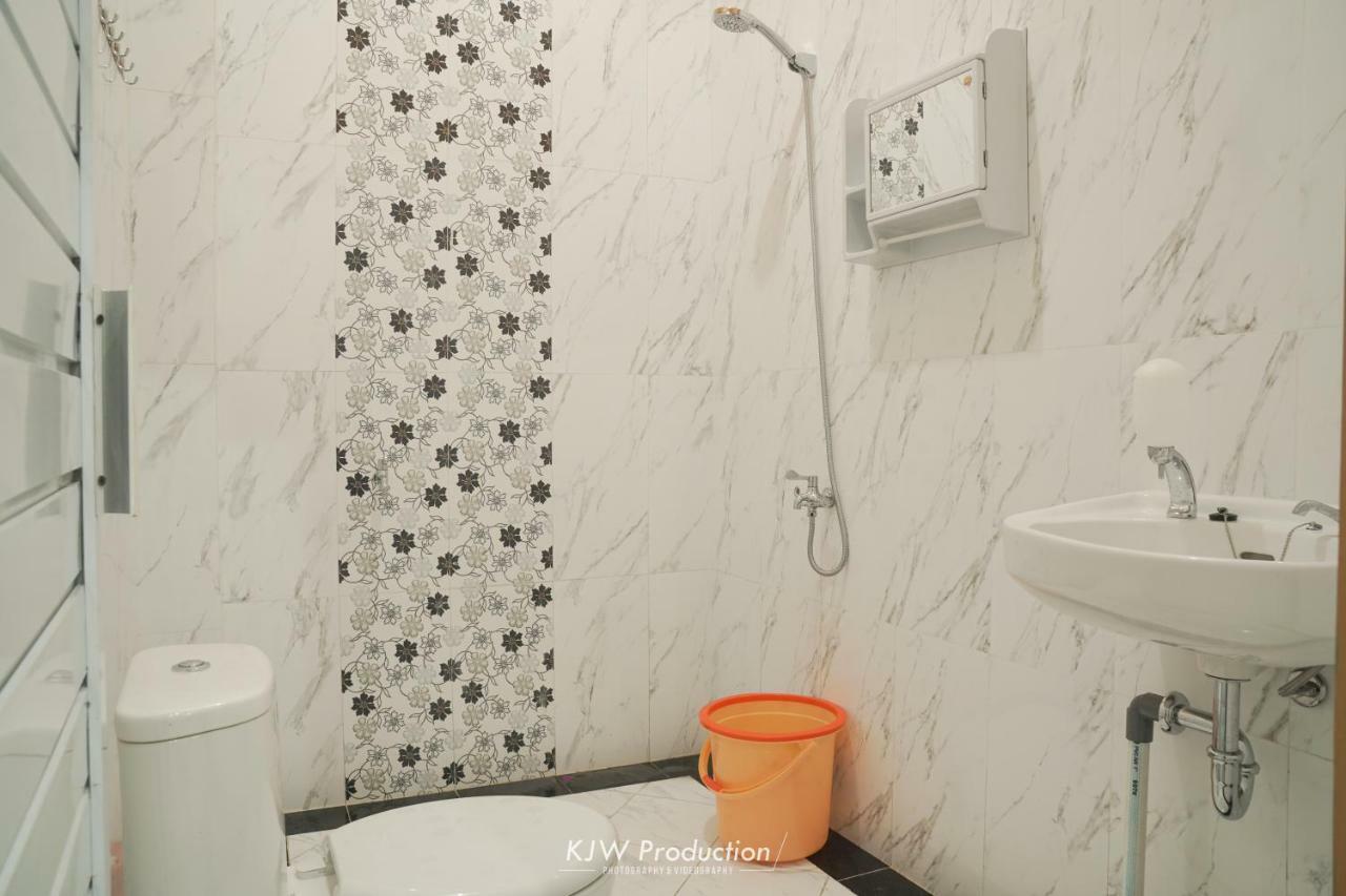 M Stay Guest House Jogja Yogyakarta Exterior foto